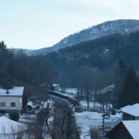Holiday home Cosy En Bordure De Foret Avec Wifi, Terrasse Et Equipements Complets A - Fr-1-589-235