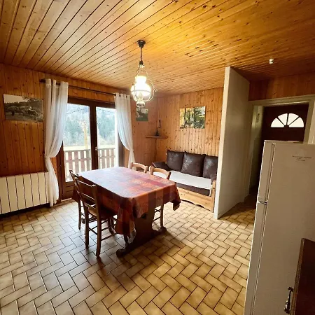 Cosy En Bordure De Forêt Avec Wifi, Terrasse Et équipements Complets à - Fr-1-589-235 * Rochesson