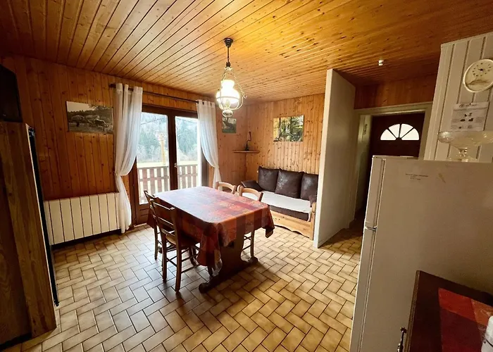 Cosy En Bordure De Foret Avec Wifi, Terrasse Et Equipements Complets A - Fr-1-589-235 * Rochesson