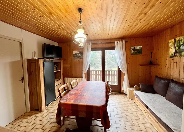 Prázdninový dům Cosy En Bordure De Foret Avec Wifi, Terrasse Et Equipements Complets A - Fr-1-589-235 *